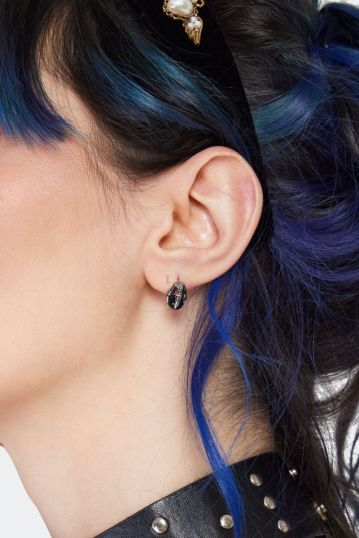 Claw Studded Earrings