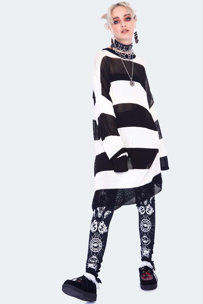 White And Black Contrast Knit Oversized Jumper