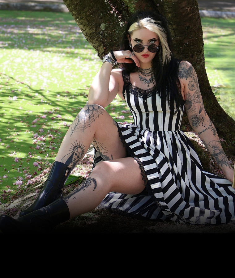 Jawbreaker Womens